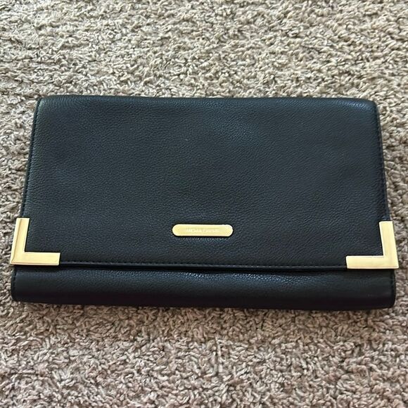 NWT Michael Kors genuine leather oversized clutch. Size 7.5x11.5 - Picture 1 of 6